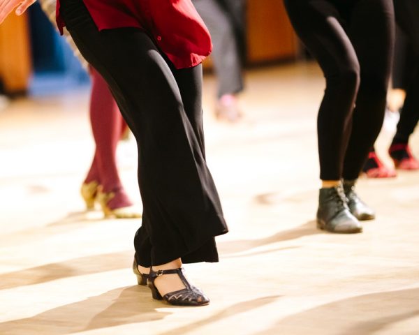 Danse en ligne - multisports_danse-ligne-pied-cours